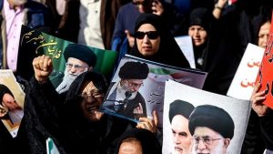 IRAN: Vuelve tranquilidad mientras siguen las marchas pro régimen