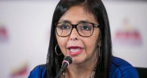 Chavismo pide seriedad a los acompañantes de diálogo en la RD