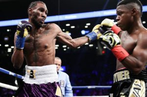 Robert Easter Jr derrota a Javier «El Abejón» Fortuna Robert Easter Jr derrota a Javier «El Abejón» Fortuna