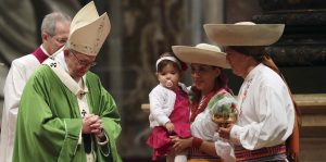 El papa Francisco condena la hostilidad contra los migrantes