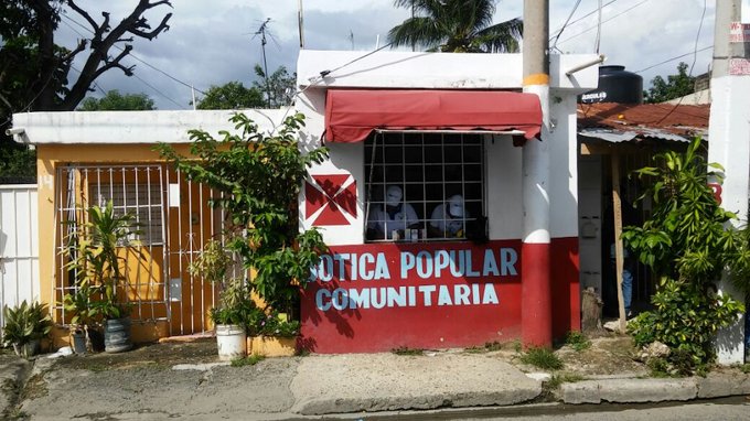 Cierran tres establecimientos farmacéuticos en Santo Domingo Este imagen