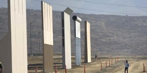 El gobierno de Trump suspende leyes ambientales para construir el muro El gobierno de Trump suspende leyes ambientales para construir el muro