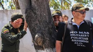 COLOMBIA: Gobierno considera atentados son autoría del ELN