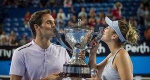Federer y Bencic ganan la Copa Hopman de Tenis