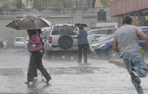 COE mantiene 6 provincias en alerta por las lluvias del fin de semana