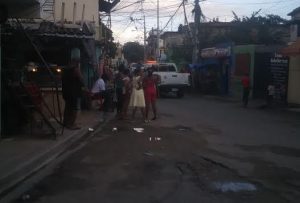 SANTO DOMINGO ESTE: Ladrones balean a dos jóvenes en Los Mameyes SANTO DOMINGO ESTE: Ladrones balean a dos jóvenes en Los Mameyes
