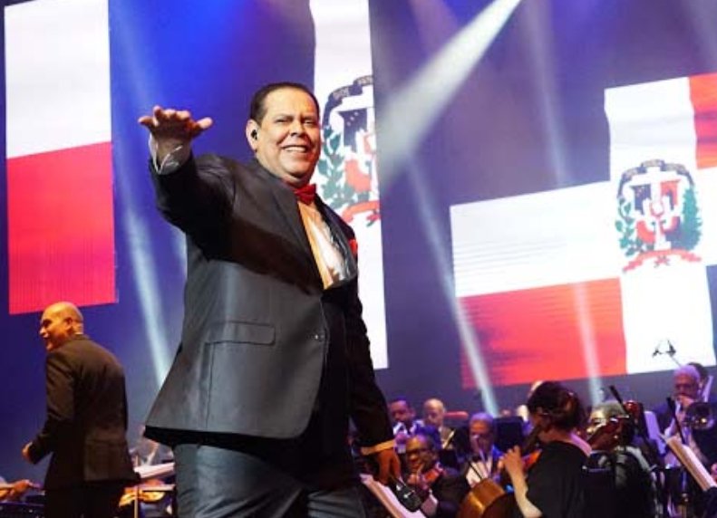 Fernando Villalona ofrecerá concierto sinfónico en el Teatro Nacional imagen