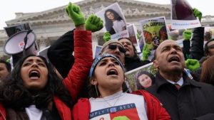 Nueva York condena decisión de cancelar el TPS para salvadoreños