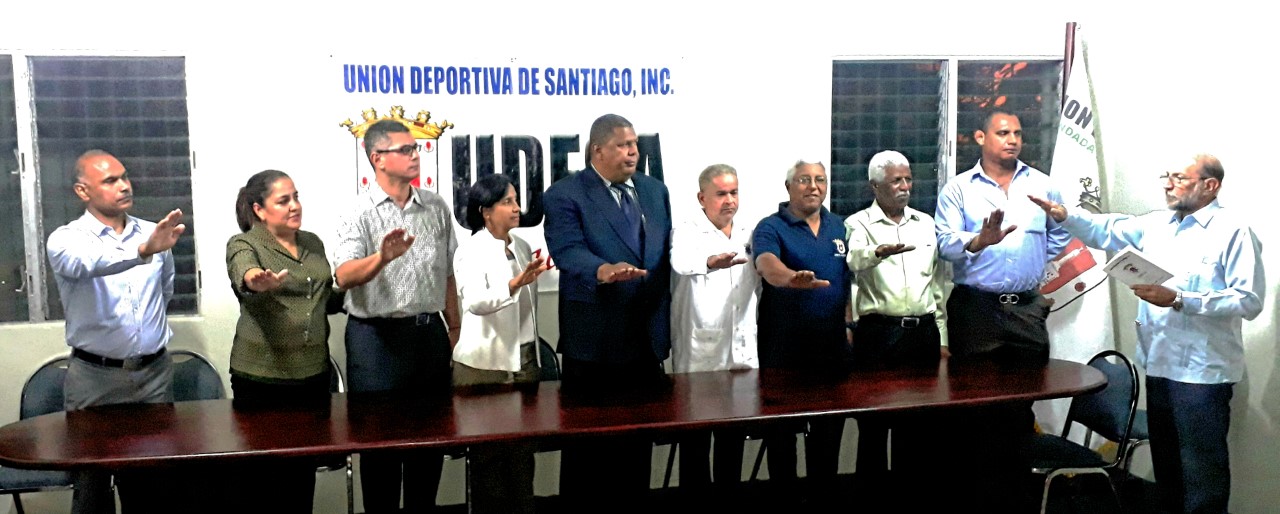 Juramentan nueva directiva Unión Deportiva de Santiago imagen