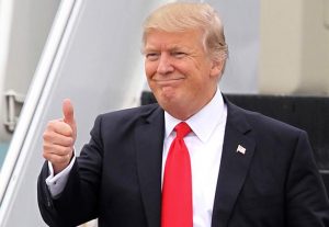 EE.UU: Trump propone recortes en gasto social y fondos para el muro