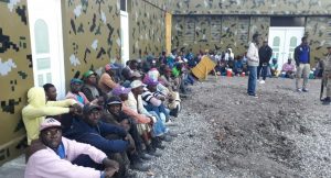 AZUA: Dirección Migración detiene 170 extranjeros; decomisa carnés falsos