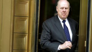 Abogados de Trump quieren que se rehúse a entrevista con Mueller