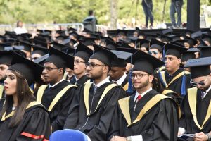 PUCMM gradúa 727 nuevos profesionales en Santiago PUCMM gradúa 727 nuevos profesionales en Santiago