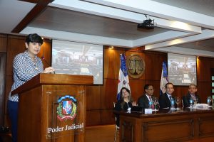 Jueza Yorlin Vásquez Castro pone en circulación libro Jueza Yorlin Vásquez Castro pone en circulación libro