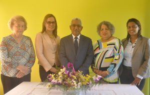 Jardín Botánico anuncia Exposición y Concurso de Orquídeas Jardín Botánico anuncia Exposición y Concurso de Orquídeas