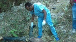 PEDERNALES: Hallan cadáver de un haitiano con signos de violencia