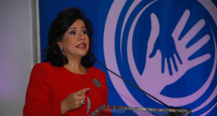 Vicepresidenta de la República ve avanzan en plan contra la pobreza imagen