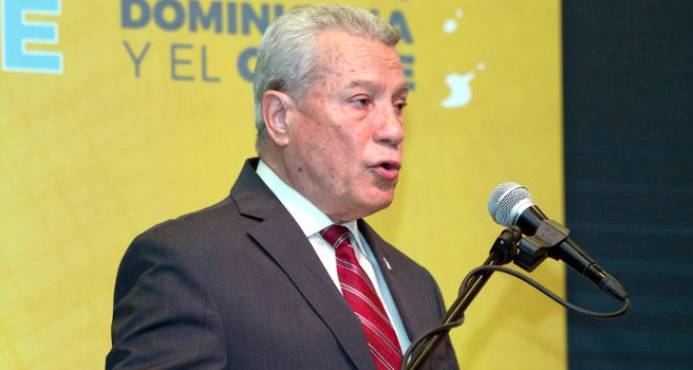 Más del 80 % de las estaciones de combustibles de RD incumple requisitos imagen