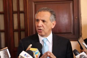 Presidente cambiaría funcionarios, dijo el Ministro Administrativo