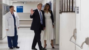 Trump visita a heridos del tiroteo en escuela de Florida y felicita a policías