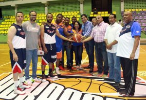ACDS y CCFM triunfan en Basket Cronistas del Cibao ACDS y CCFM triunfan en Basket Cronistas del Cibao