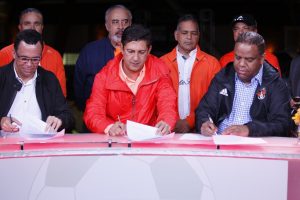 Ministerios Deportes, Educación y Cibao FC en apoyo al fútbol Ministerios Deportes, Educación y Cibao FC en apoyo al fútbol