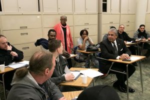 NUEVA YORK: Cónsules ayudarán a expresidiarios a obtener documentos