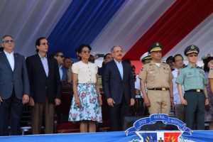 Despues del discurso, Medina fue a Catedral, Altar de la Patria y a desfile