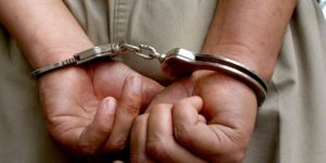 BARAHONA: Policía reapresa hombre por muerte propietaria hotel