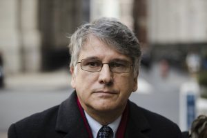 Acusan neurólogo hispano de violar y manosear pacientes