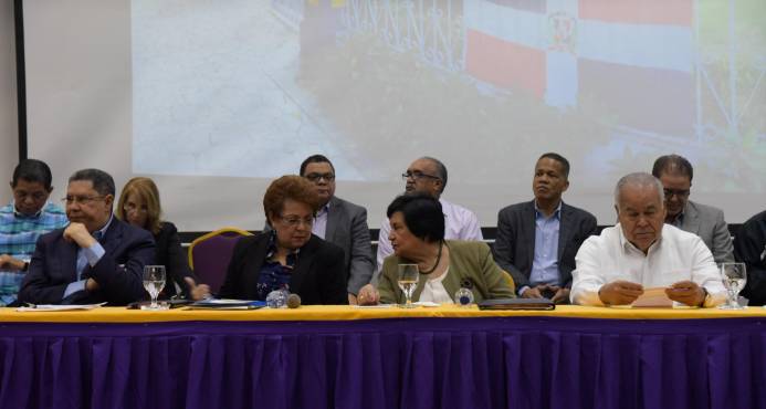 El PLD busca unión con miras a elecciones en la UASD imagen