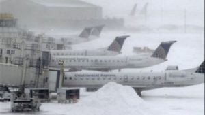 Nueva tormenta provoca anulación de casi dos mil vuelos en EE.UU.