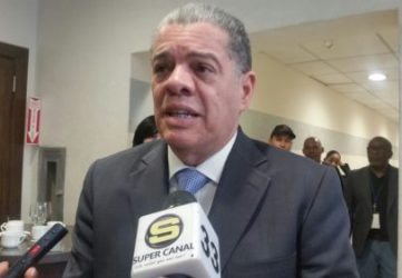 Amarante acusa de corrupción al PRM, ve uso político Senasa