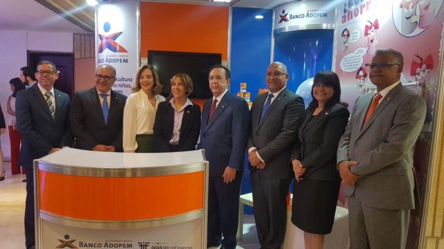 Banco ADOPEM promueve cultura del ahorro en jóvenes y niños en Semana Económica del Banco Central imagen