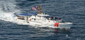 Guardacostas EE.UU. rescata a 6 que naufragaron al norte de RD