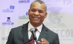 Comunicadores abordarán oratoria y maestría ceremonias en diplomado Comunicadores abordarán oratoria y maestría ceremonias en diplomado