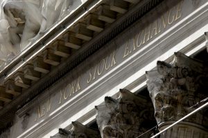 EEUU: Nuevos temores por una guerra comercial lastran a Wall Street