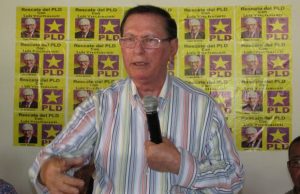 Ynchausti dice Danilo puede reelegirse sin modificar la Constitución