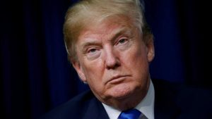 EEUU: Trump responsabiliza Amazon cierre miles de negocios minoristas