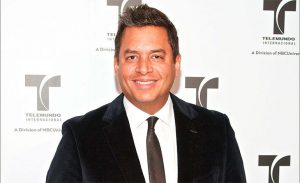 Daniel Sarcos deja Telemundo para dedicarse al teatro en RD Daniel Sarcos deja Telemundo para dedicarse al teatro en RD