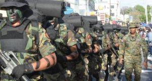 Con desfile militar, Azua celebra 174 aniversario Batalla del 19 de Marzo
