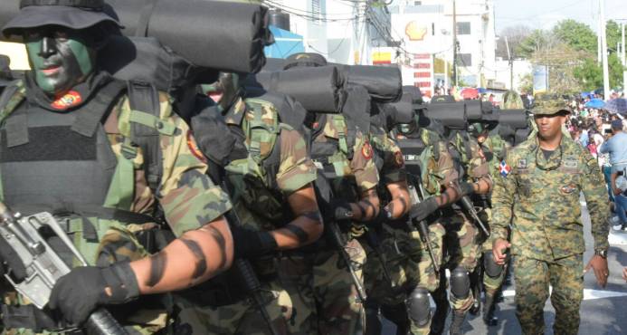 Con desfile militar, Azua celebra 174 aniversario Batalla del 19 de Marzo imagen