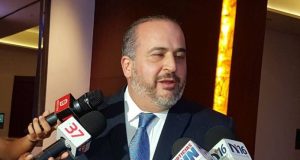 Hipólito y otros del PRM defienden dirigente acusado lavado de activos