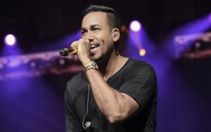 Romeo Santos conquista Los Ángeles con su bachata sexy
