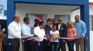 Gobierno entrega vivienda al atleta Audrys Nin Gobierno entrega vivienda al atleta Audrys Nin