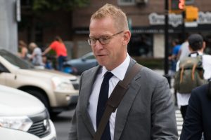 Dos años de cárcel para banquero cometió fraude