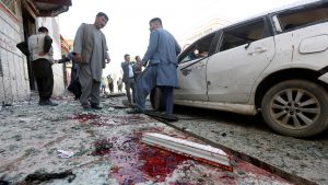 AFGANISTAN: Unos 57 muertos en atentado contra centro electoral