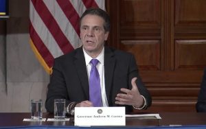 Cuomo anuncia presupuesto endurece combate a acoso sexual