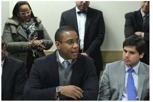 Advierten constantes viajes aéreos podrían afectar salud de «El Pachá»