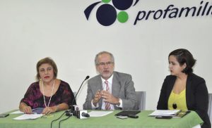 Profamilia pide diputados rechacen informe Comisión sobre aborto